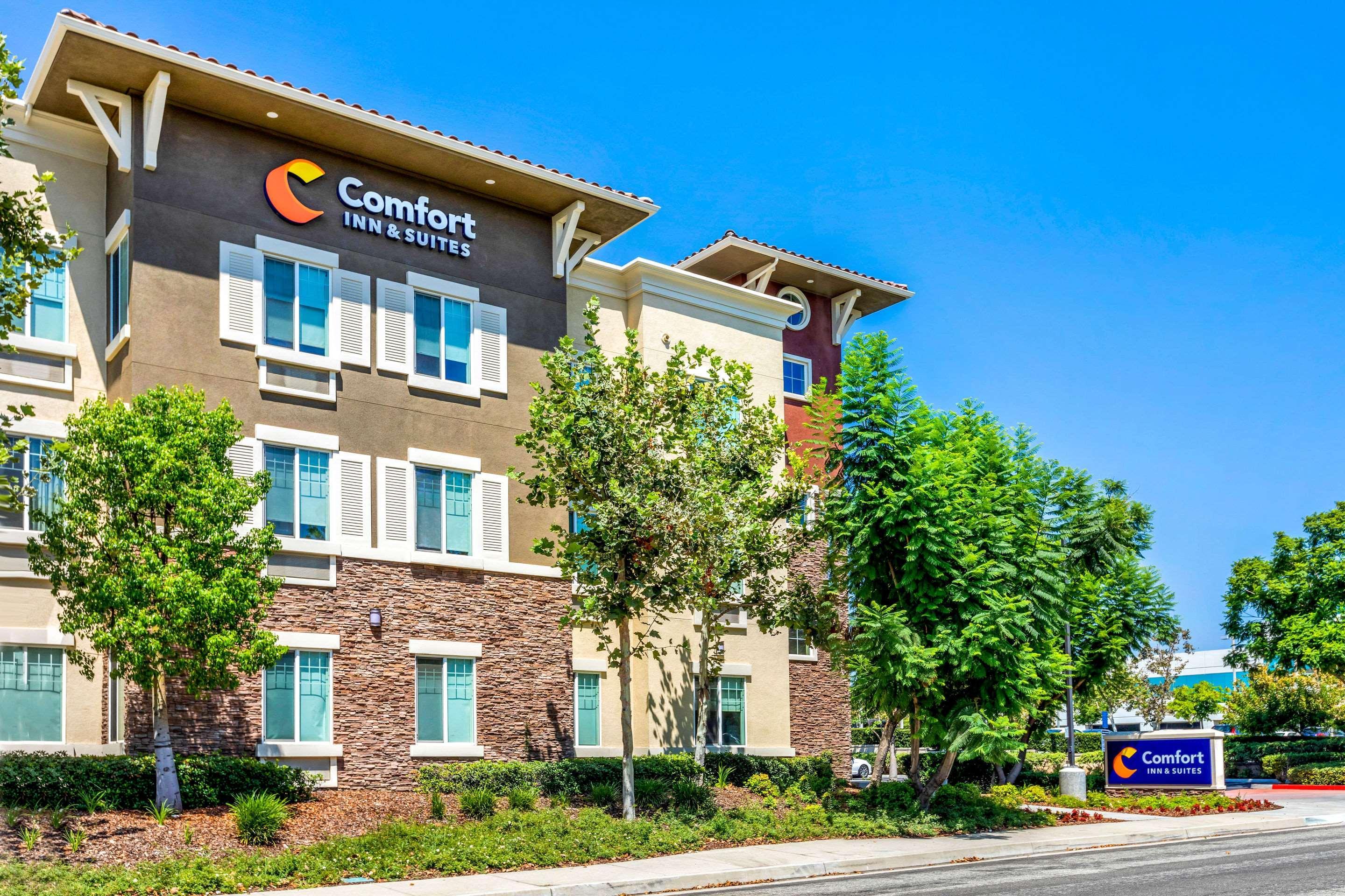 Comfort Inn&Suites Near Ontario Airport Exterior foto