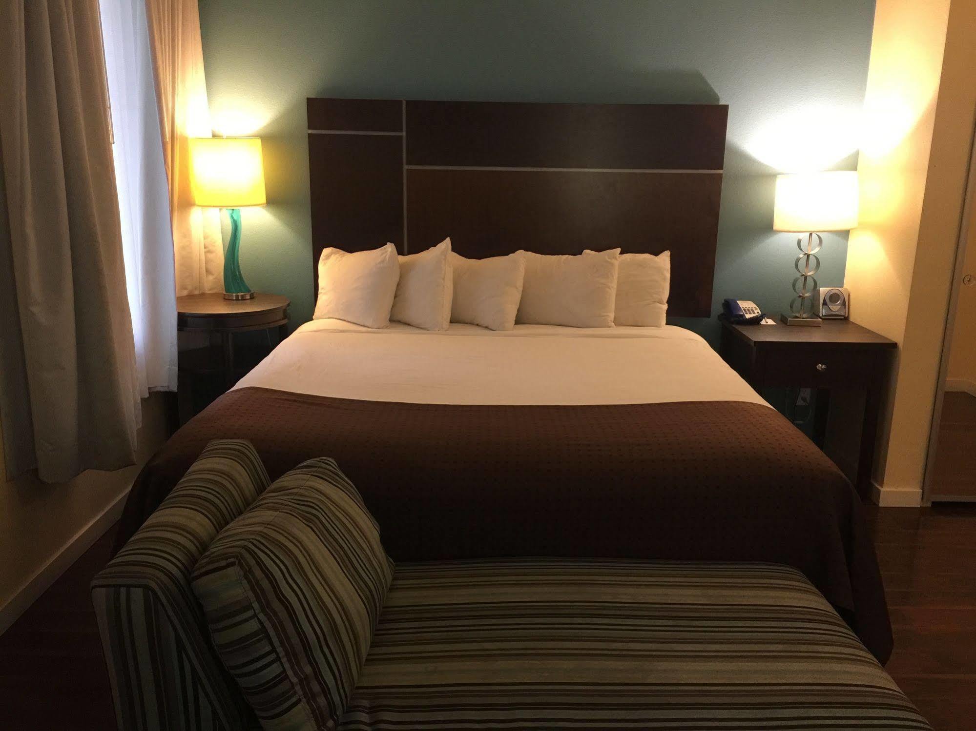 Comfort Inn&Suites Near Ontario Airport Exterior foto
