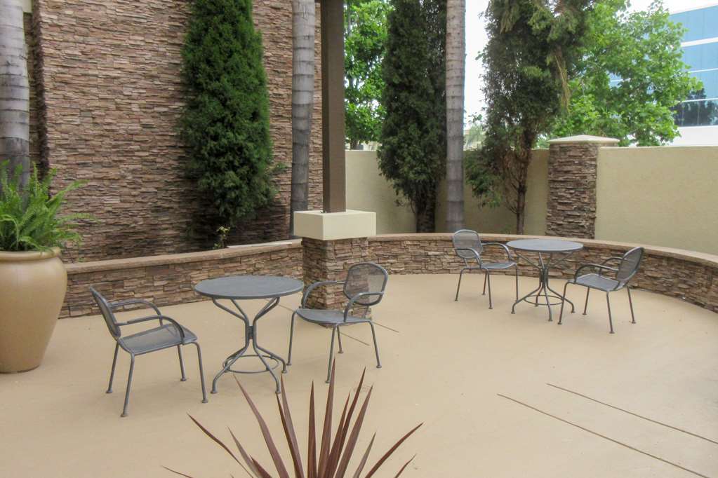 Comfort Inn&Suites Near Ontario Airport Facilidades foto